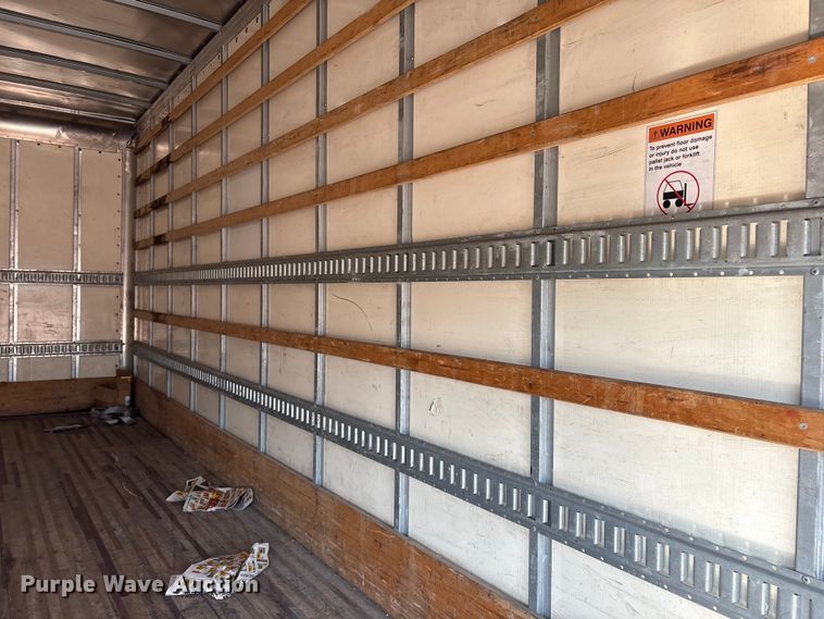 image for item YA1054 2020 Isuzu NRR box truck