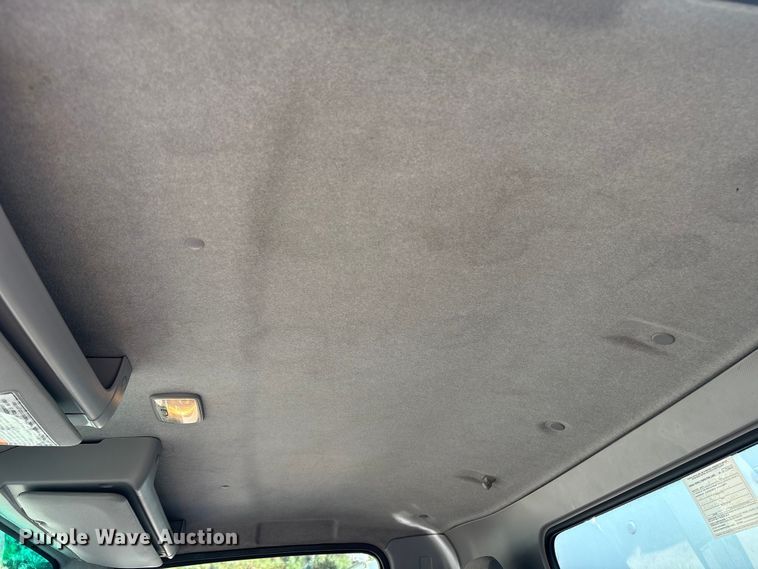 image for item YA1054 2020 Isuzu NRR box truck