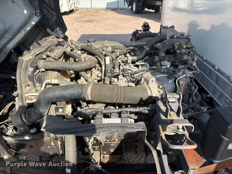 image for item YA1054 2020 Isuzu NRR box truck