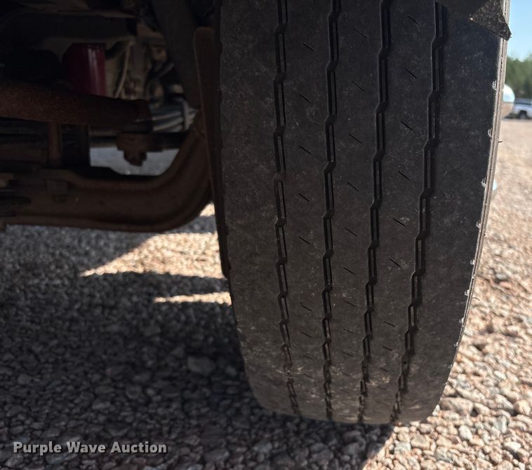 image for item YA1054 2020 Isuzu NRR box truck