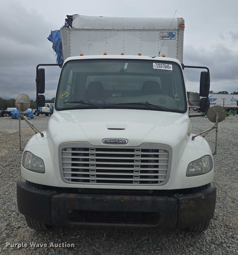 image for item YA1096 2013 Freightliner Business Class M2 box truck