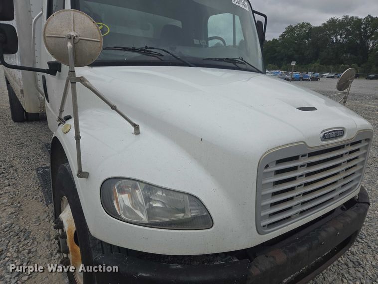 image for item YA1096 2013 Freightliner Business Class M2 box truck