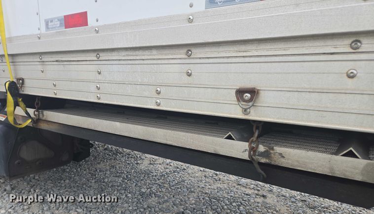 image for item YA1096 2013 Freightliner Business Class M2 box truck