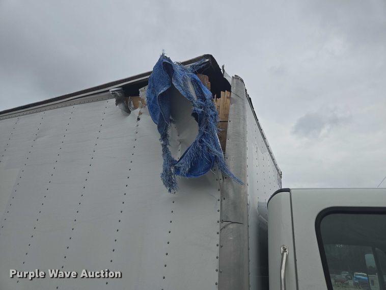 image for item YA1096 2013 Freightliner Business Class M2 box truck