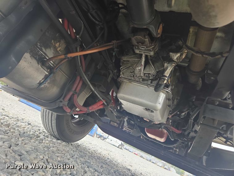 image for item YA1096 2013 Freightliner Business Class M2 box truck