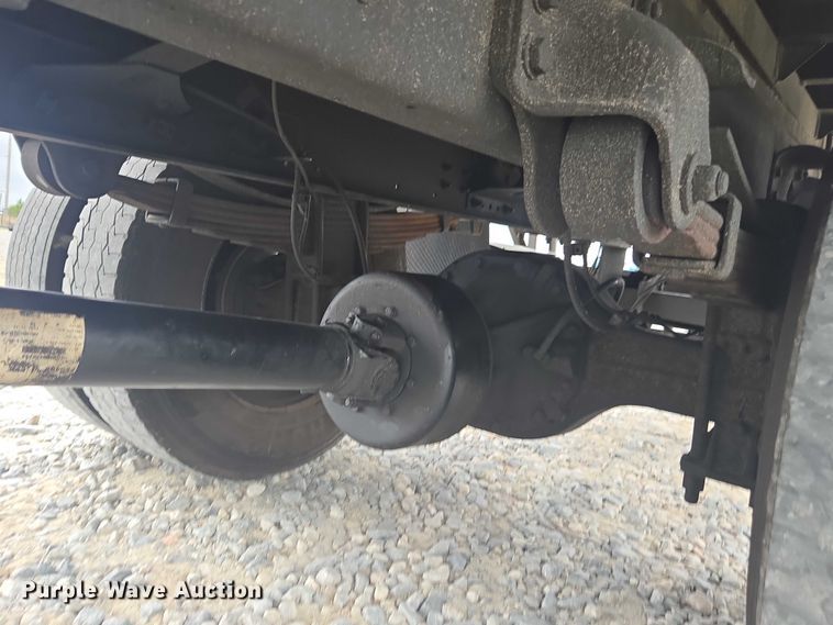 image for item YA1096 2013 Freightliner Business Class M2 box truck