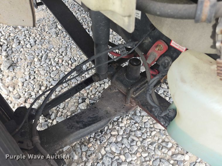 image for item YA1096 2013 Freightliner Business Class M2 box truck