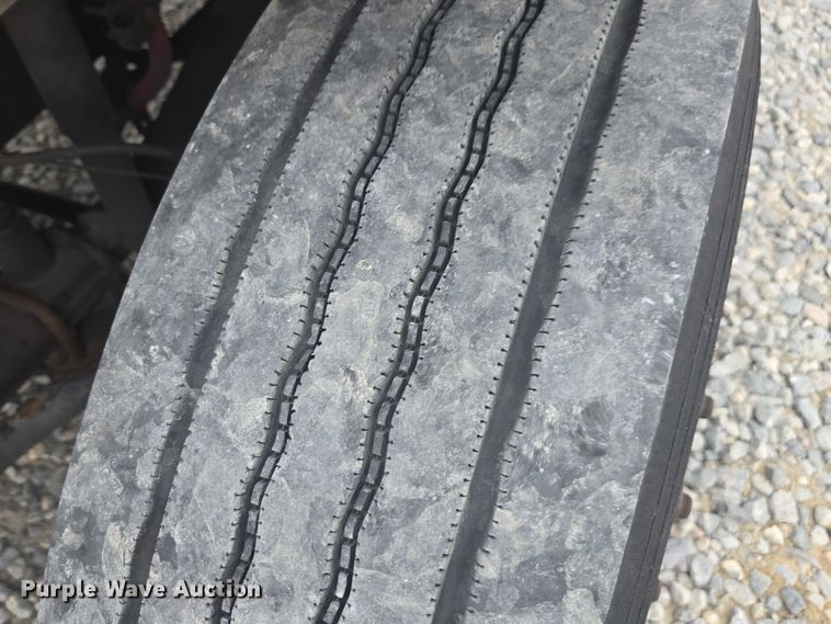 image for item YA1096 2013 Freightliner Business Class M2 box truck