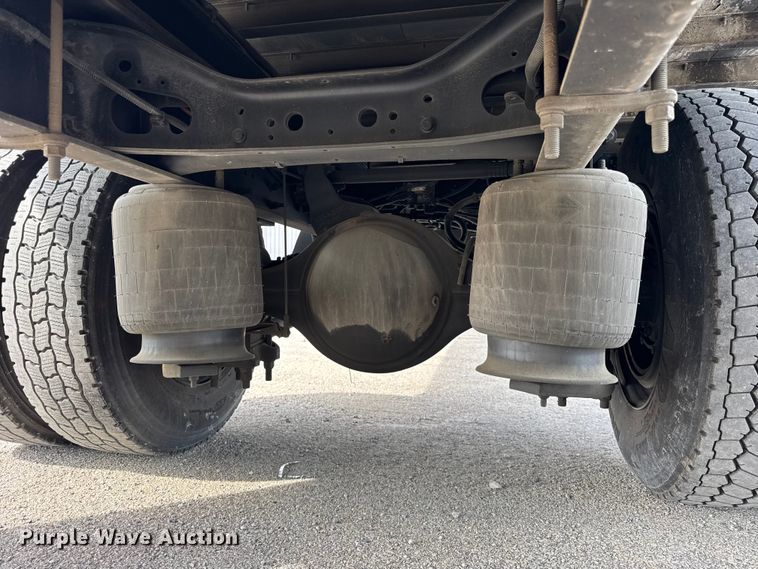 image for item YA1171 2023 International MV607 box truck