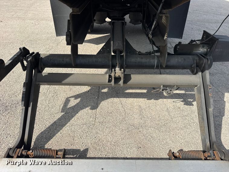 image for item YA1171 2023 International MV607 box truck