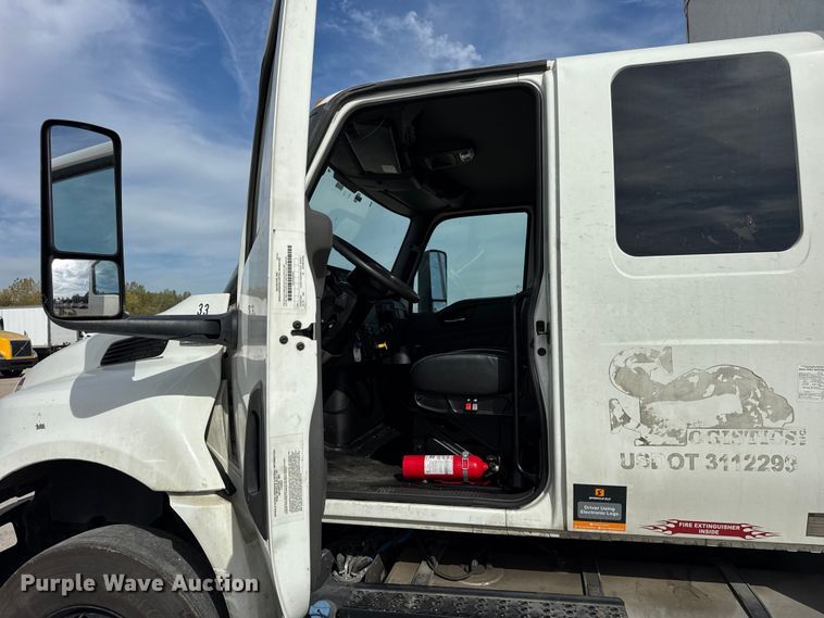 image for item YA1171 2023 International MV607 box truck