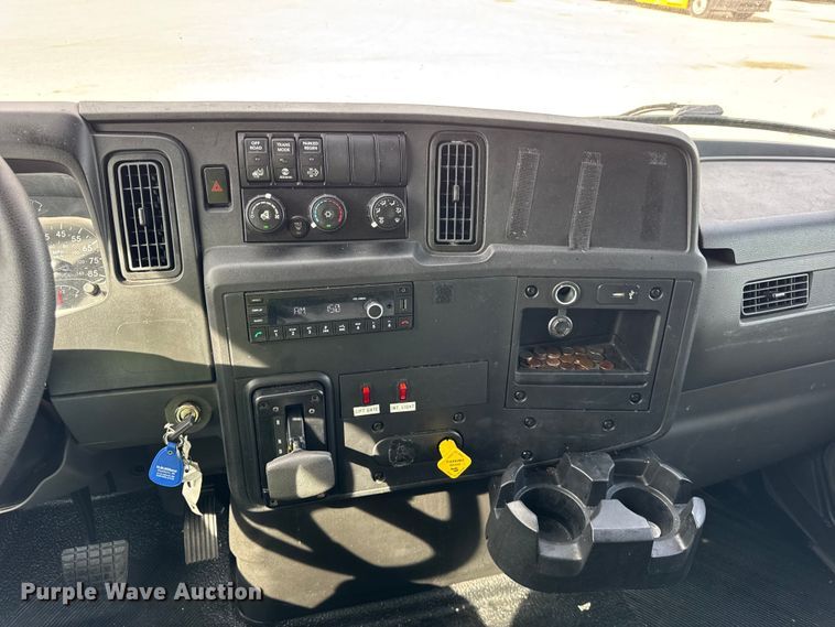 image for item YA1171 2023 International MV607 box truck