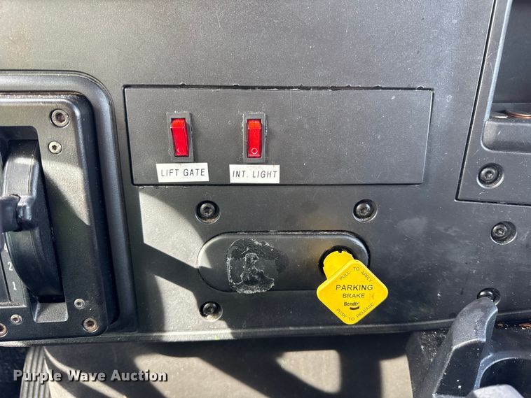 image for item YA1171 2023 International MV607 box truck