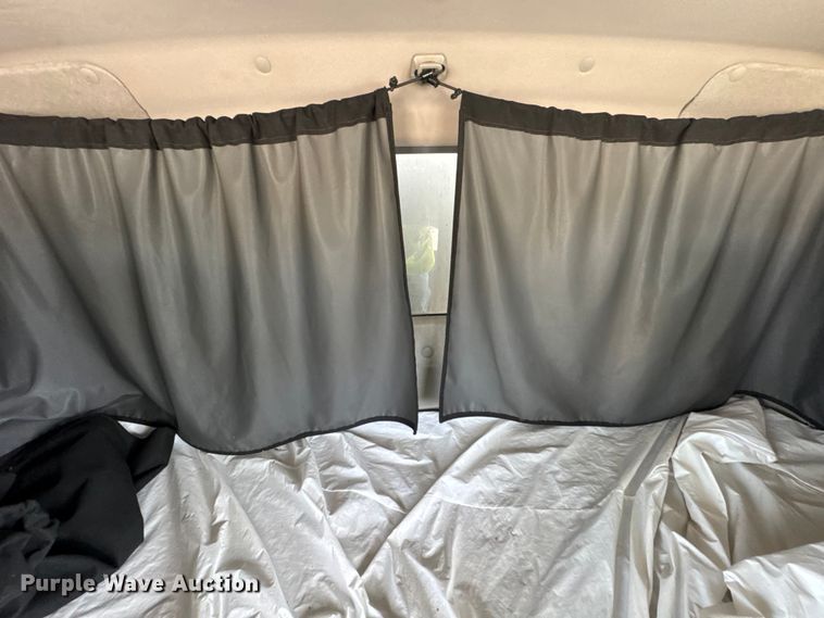 image for item YA1171 2023 International MV607 box truck