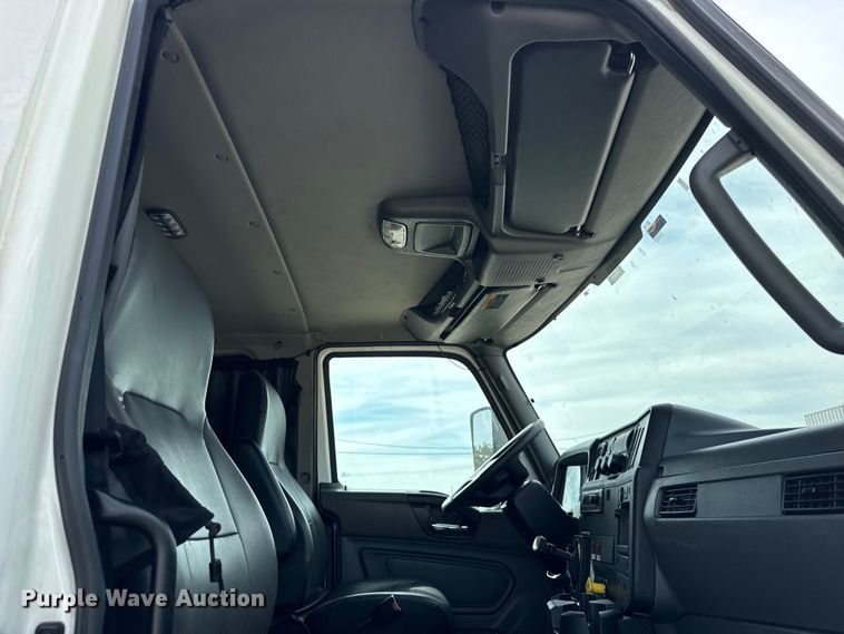 image for item YA1171 2023 International MV607 box truck