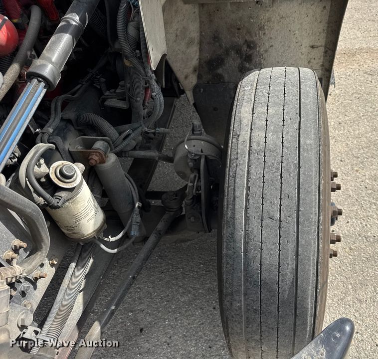 image for item YA1171 2023 International MV607 box truck