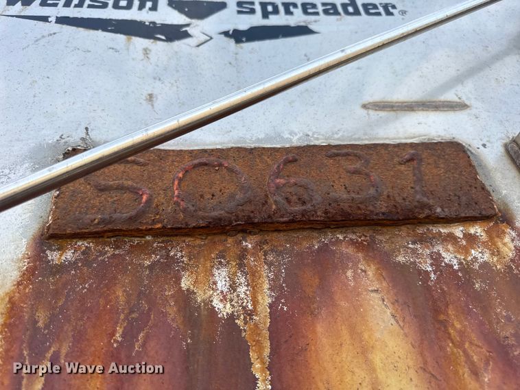 image for item DO2308 2004 International 7400 dump truck