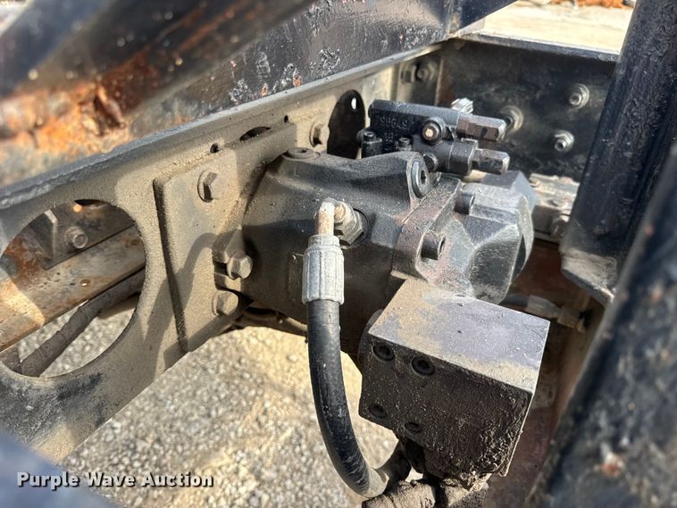 image for item DO2308 2004 International 7400 dump truck