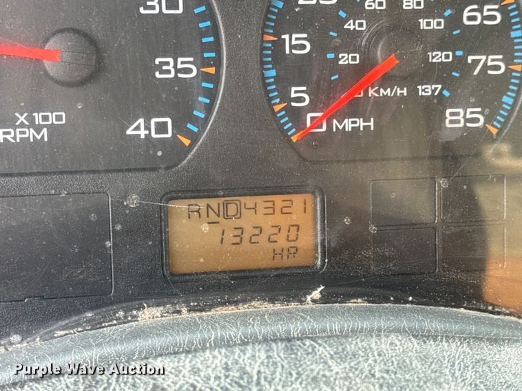 image for item DO2308 2004 International 7400 dump truck