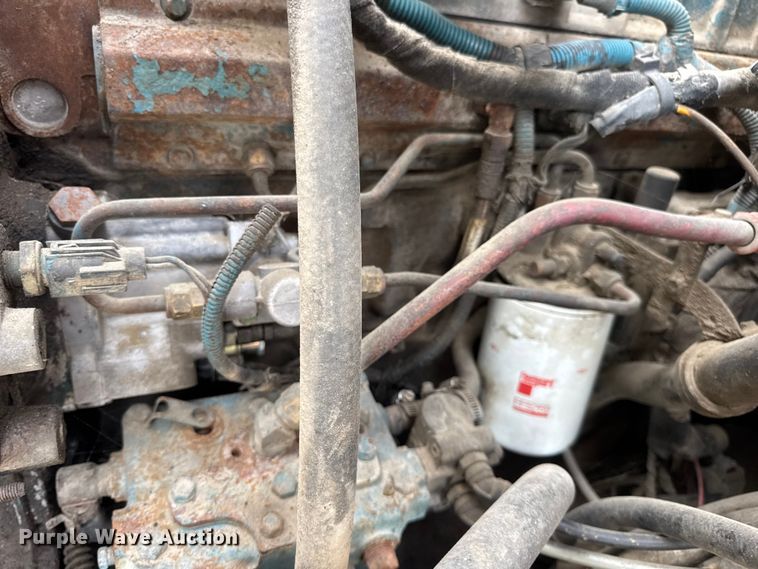 image for item DO2308 2004 International 7400 dump truck