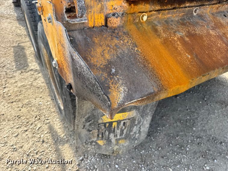 image for item DO2309 2010 International 7500 dump truck