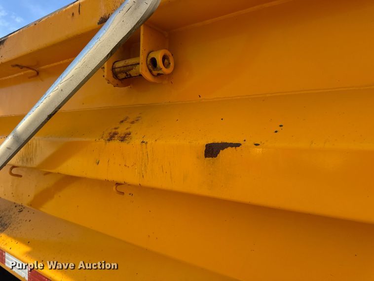 image for item DO2309 2010 International 7500 dump truck