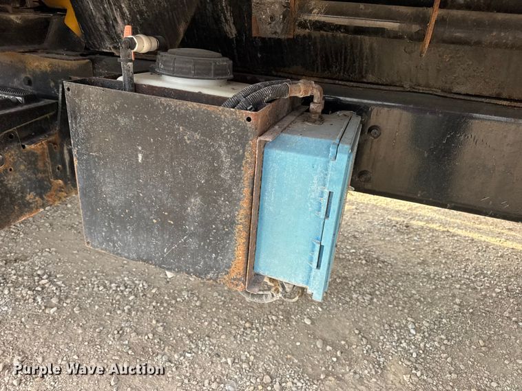 image for item DO2309 2010 International 7500 dump truck