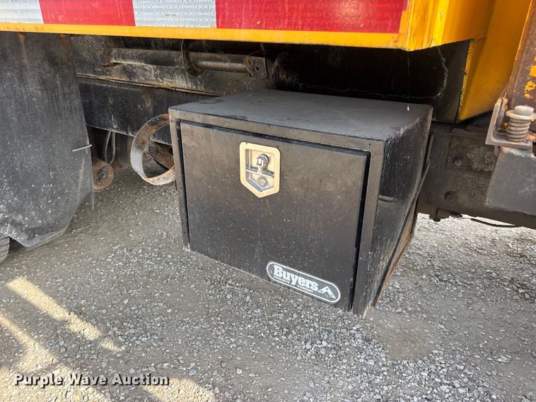 image for item DO2309 2010 International 7500 dump truck