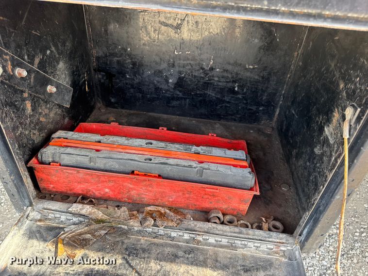 image for item DO2309 2010 International 7500 dump truck