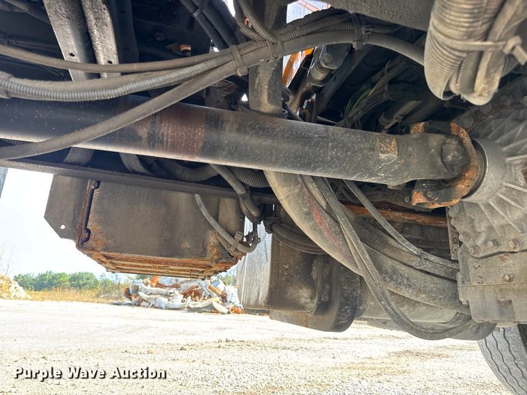 image for item DO2309 2010 International 7500 dump truck