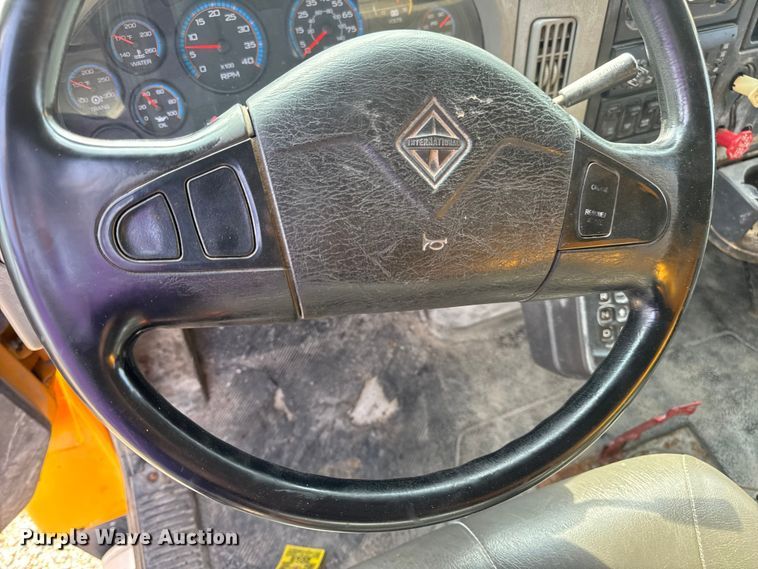 image for item DO2309 2010 International 7500 dump truck