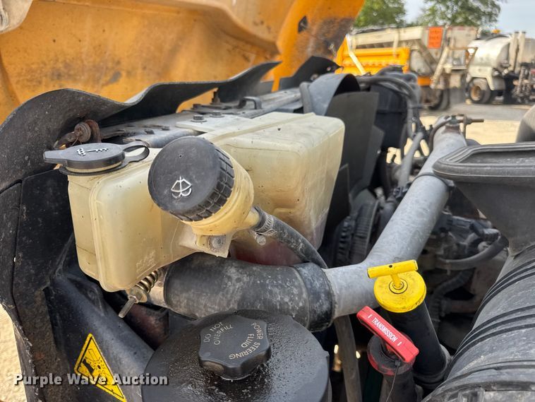 image for item DO2309 2010 International 7500 dump truck