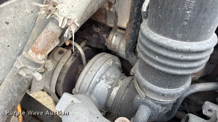 image for item DO2309 2010 International 7500 dump truck