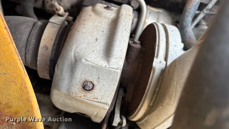 image for item DO2309 2010 International 7500 dump truck