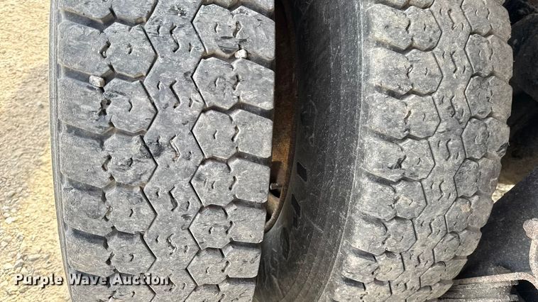 image for item DO2309 2010 International 7500 dump truck