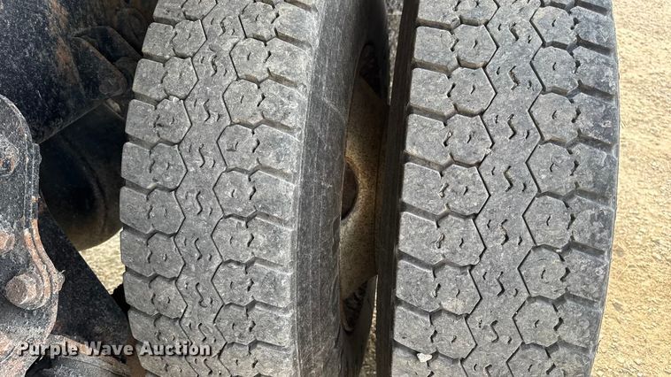 image for item DO2309 2010 International 7500 dump truck