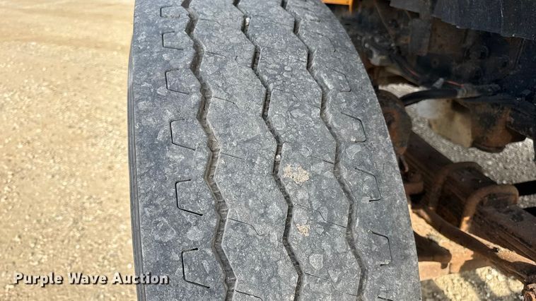 image for item DO2309 2010 International 7500 dump truck