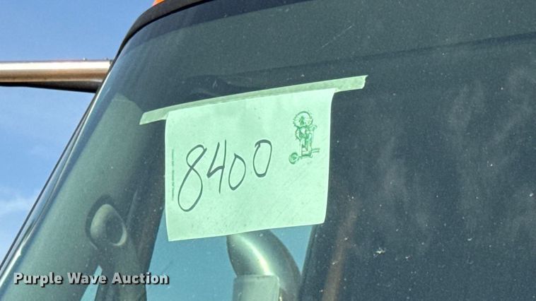 image for item DO2309 2010 International 7500 dump truck