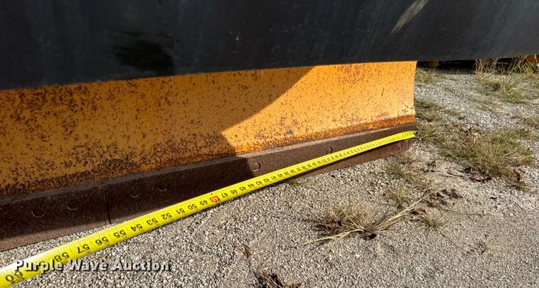 image for item DO2309 2010 International 7500 dump truck