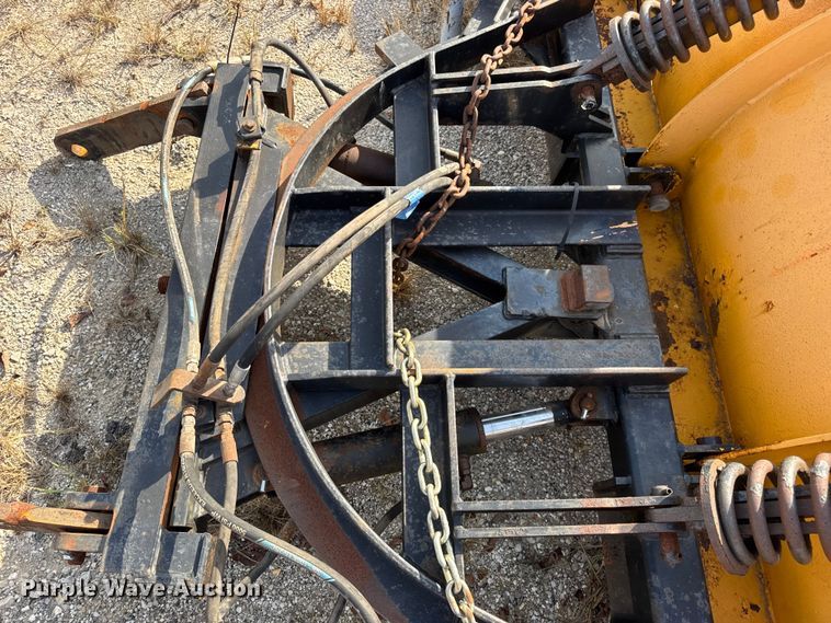 image for item DO2309 2010 International 7500 dump truck