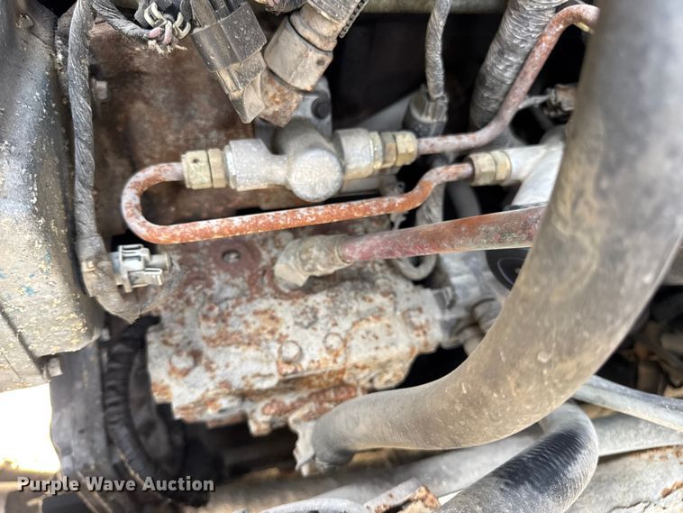 image for item DO2310 2006 International 7400 dump truck