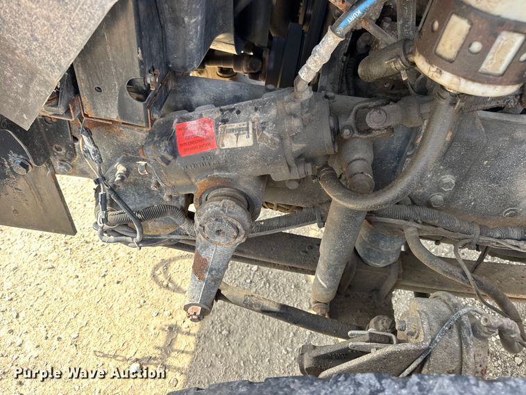 image for item DO2310 2006 International 7400 dump truck