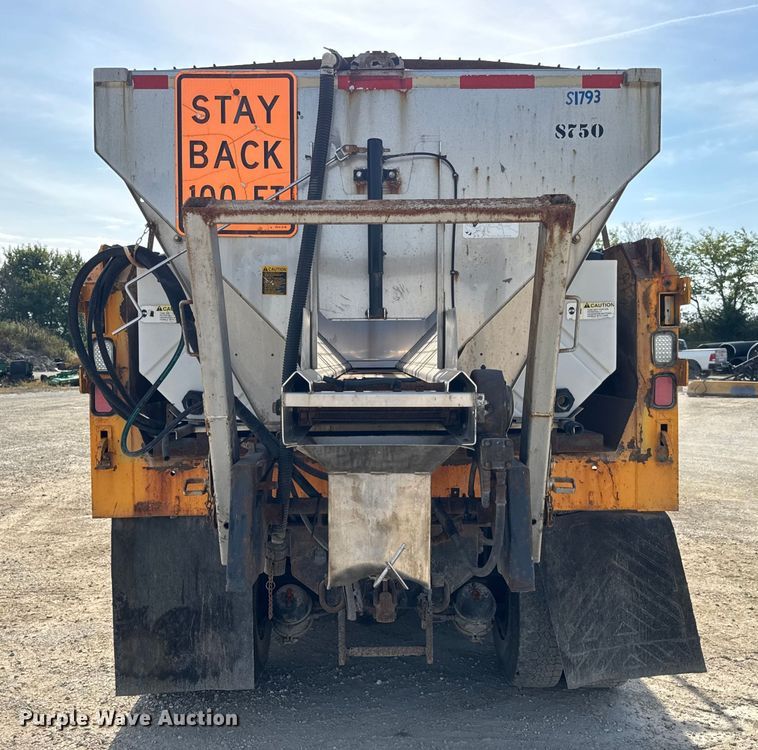image for item DO2311 2009 International 7500 dump truck