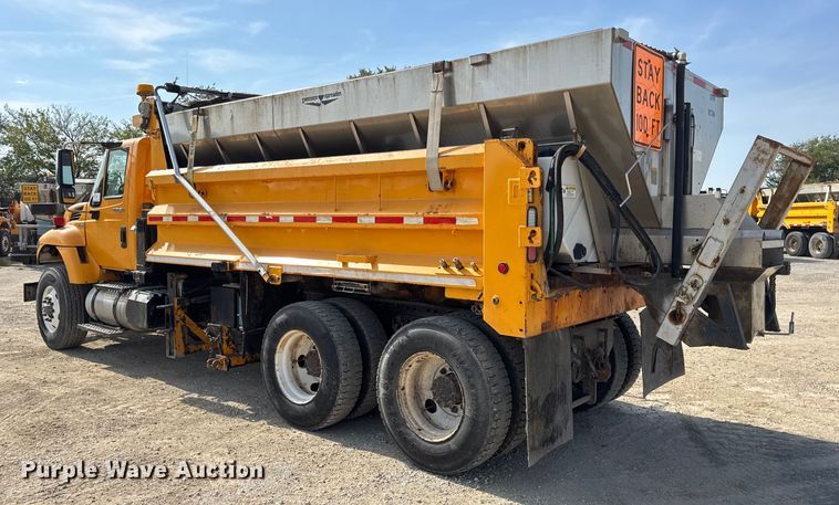 image for item DO2311 2009 International 7500 dump truck