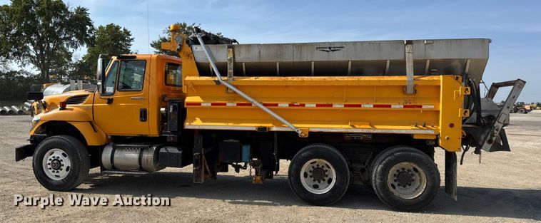 image for item DO2311 2009 International 7500 dump truck