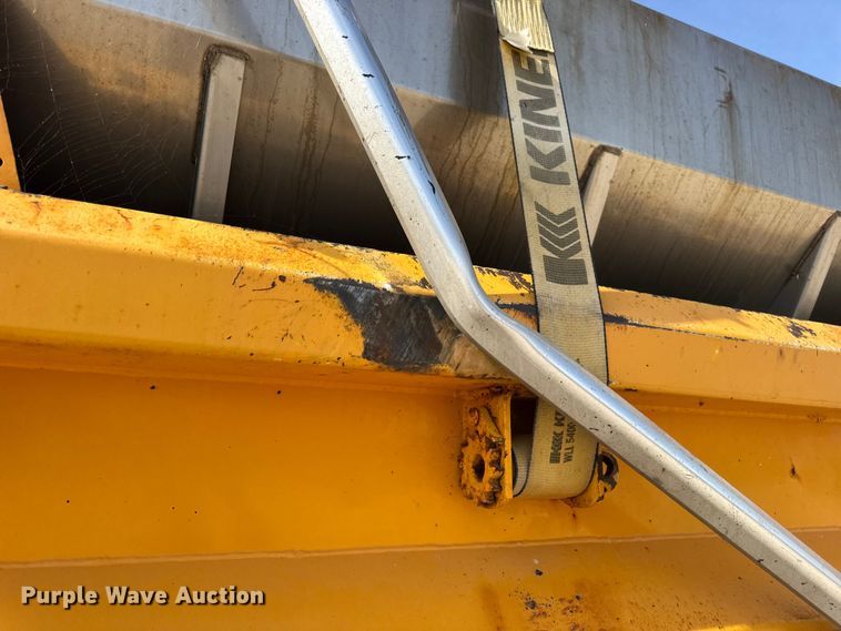 image for item DO2311 2009 International 7500 dump truck