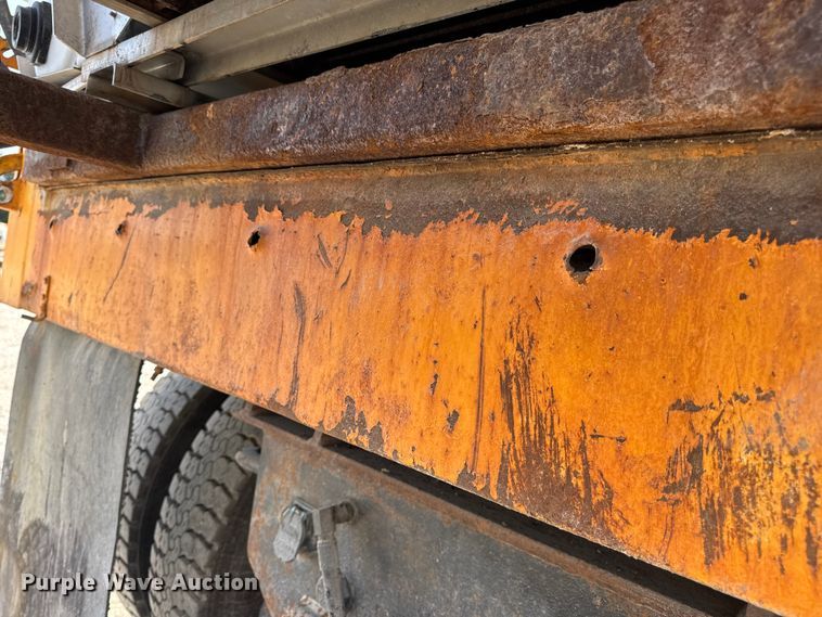 image for item DO2311 2009 International 7500 dump truck