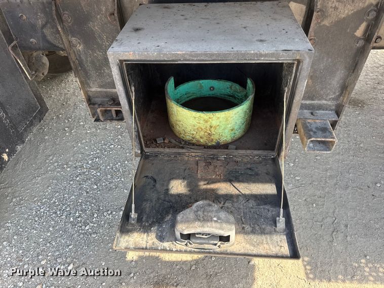 image for item DO2311 2009 International 7500 dump truck