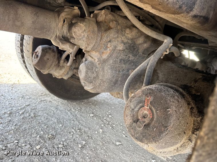 image for item DO2311 2009 International 7500 dump truck