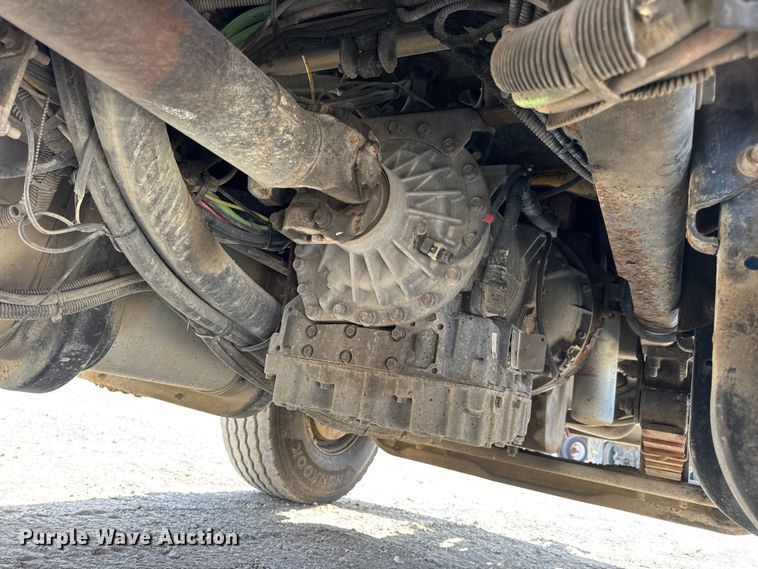 image for item DO2311 2009 International 7500 dump truck